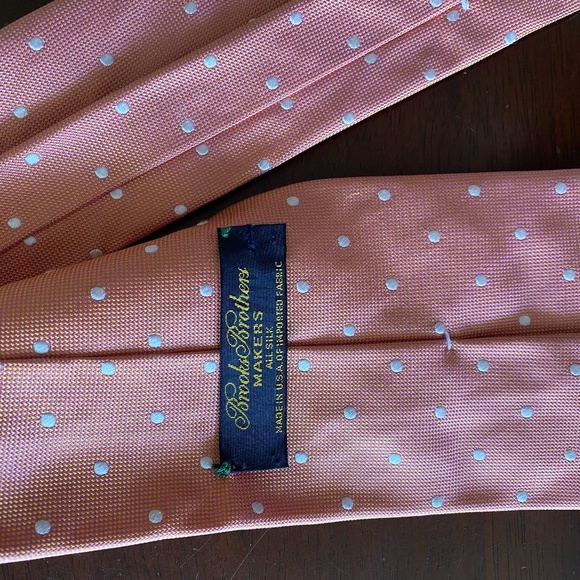Brooks Brothers Tie - Picture 2 of 4